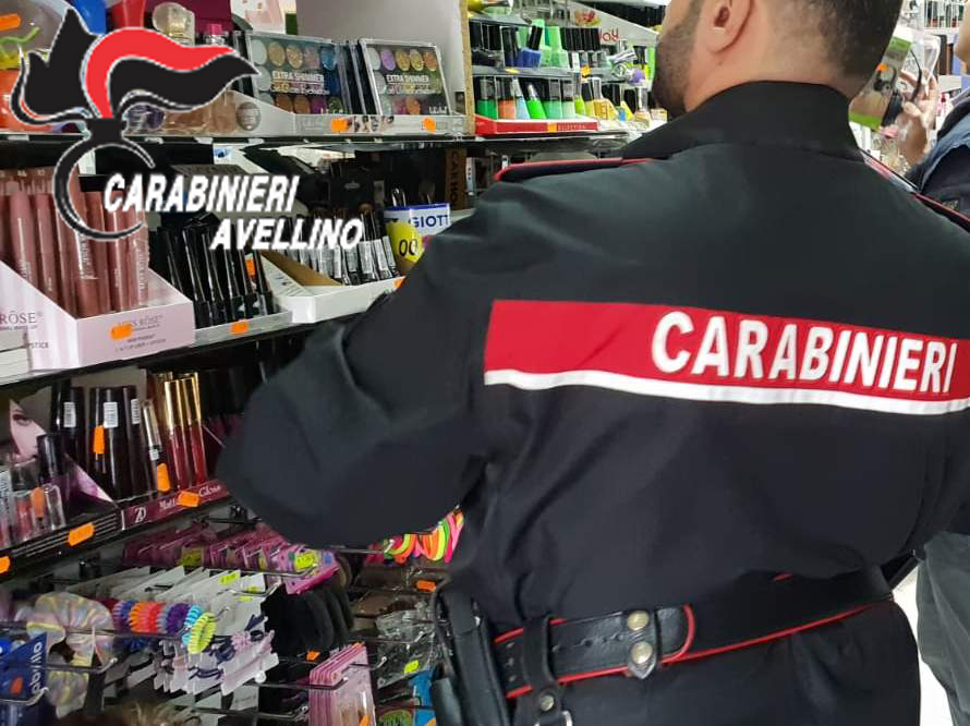 sequestro articoli cinesi