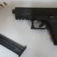 Pistola sequestrata a Secondigliano in via del Cassano