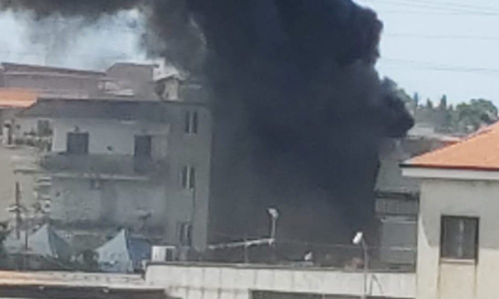 Incendio deposito pneumatici