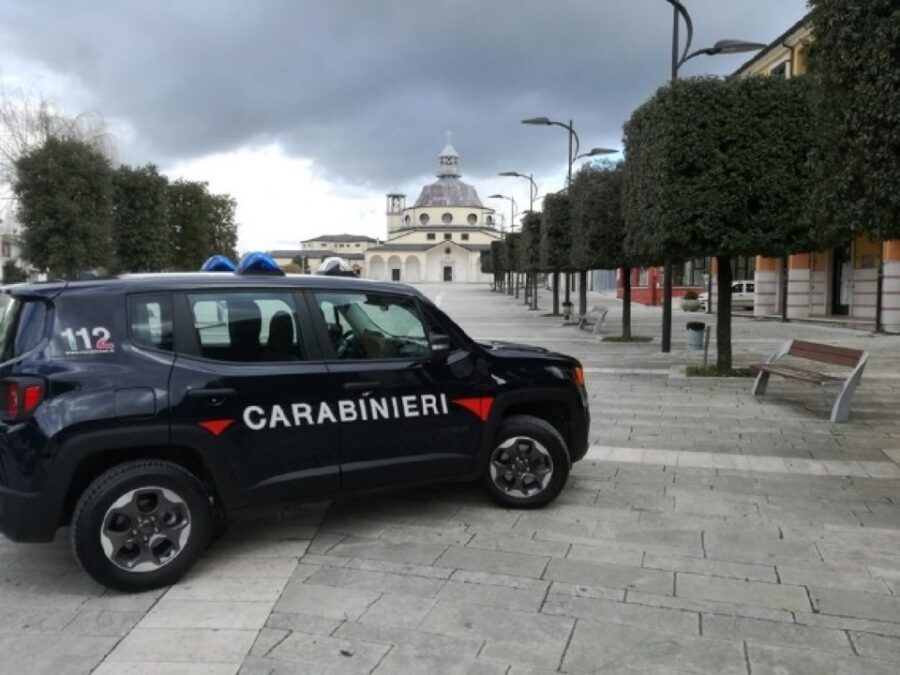 Carabinieri Lioni compagnia Sant'Angelo dei Lombardi
