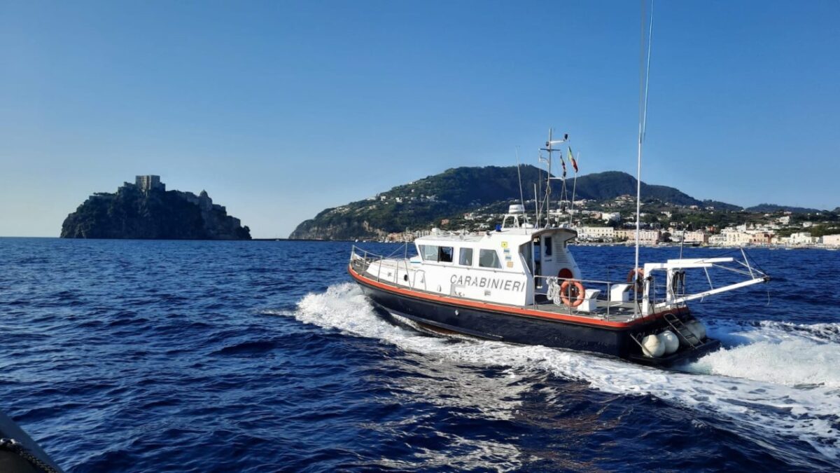 Motovedetta Carabinieri Ischia