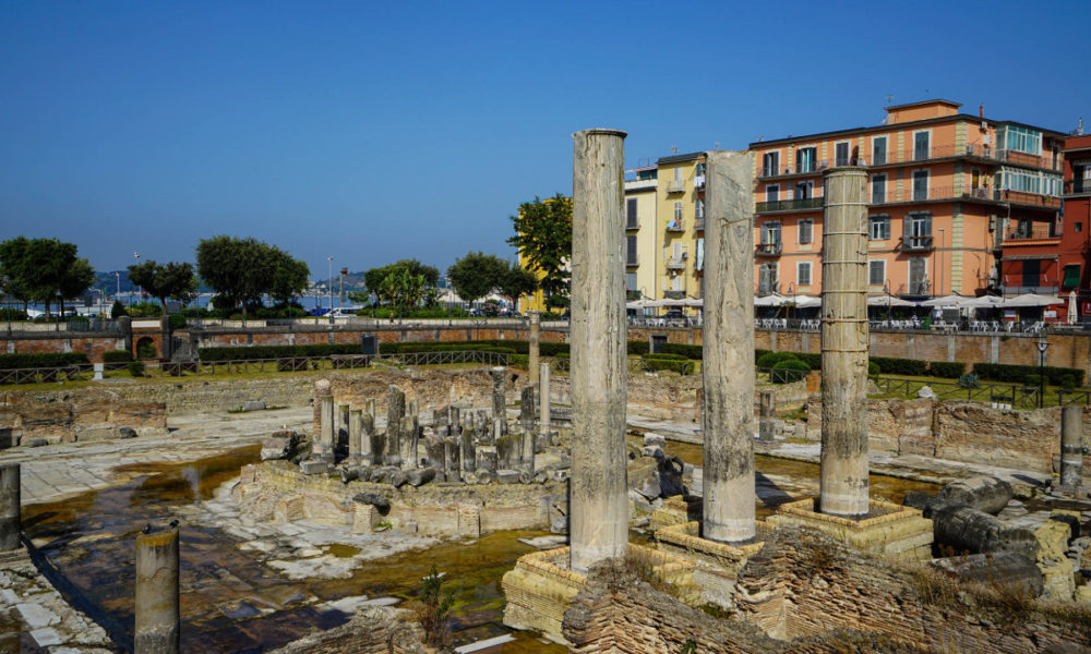 Tempio di Serapide-Macellum