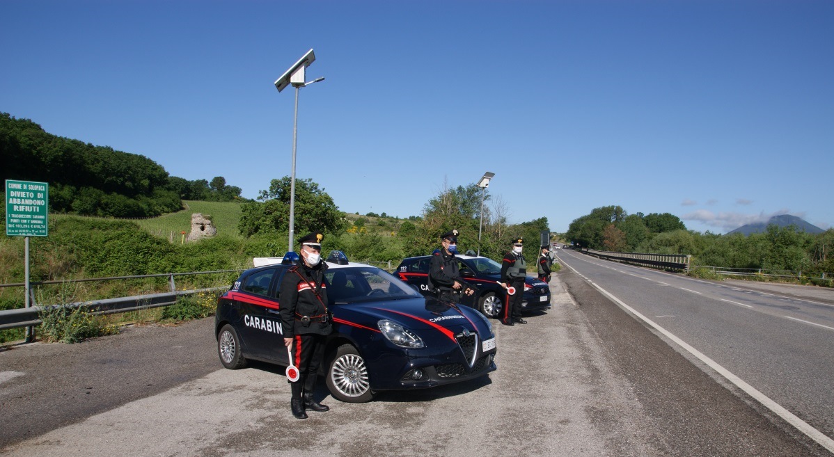 carabinieri cerreto sannita posto di blocco