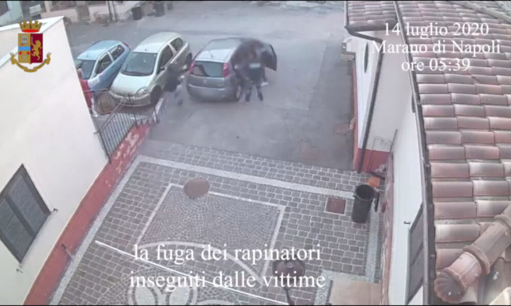 fuga rei rapinatori marano di napoli