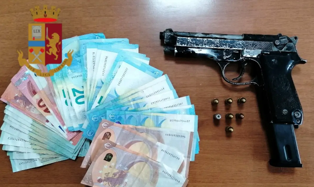 Rapina farmacia a Napoli