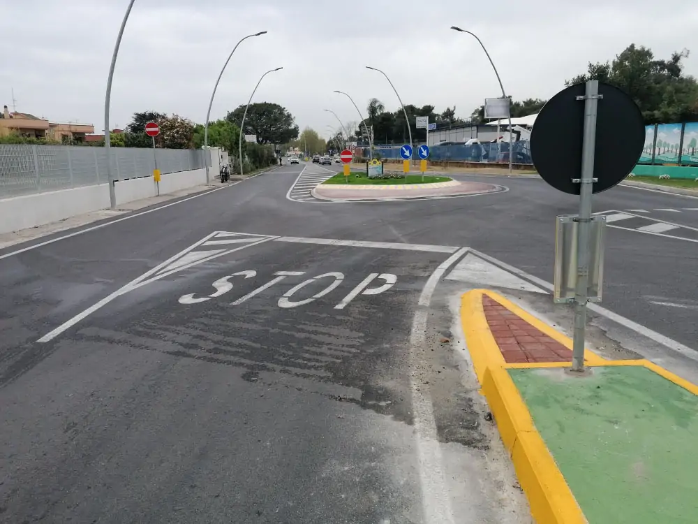 Terminati i lavori per la rotatoria