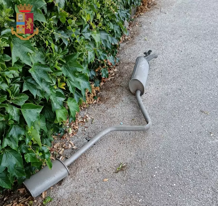 preso ladro di marmitte