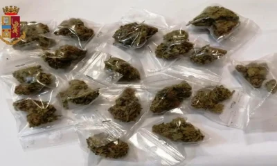 Arrestati 2 pusher a Napoli