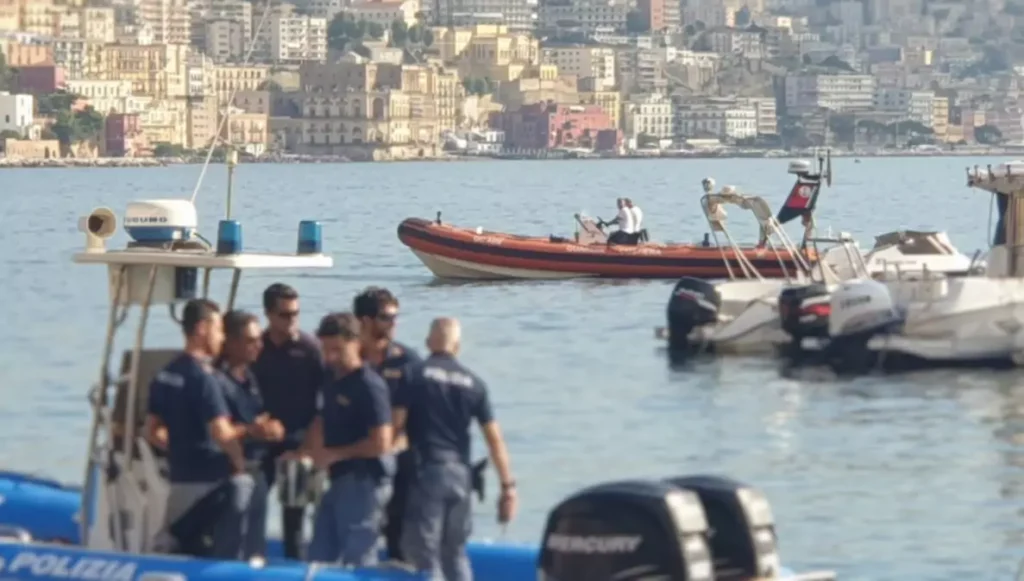 Contrasto ormeggi abusivi a posillipo