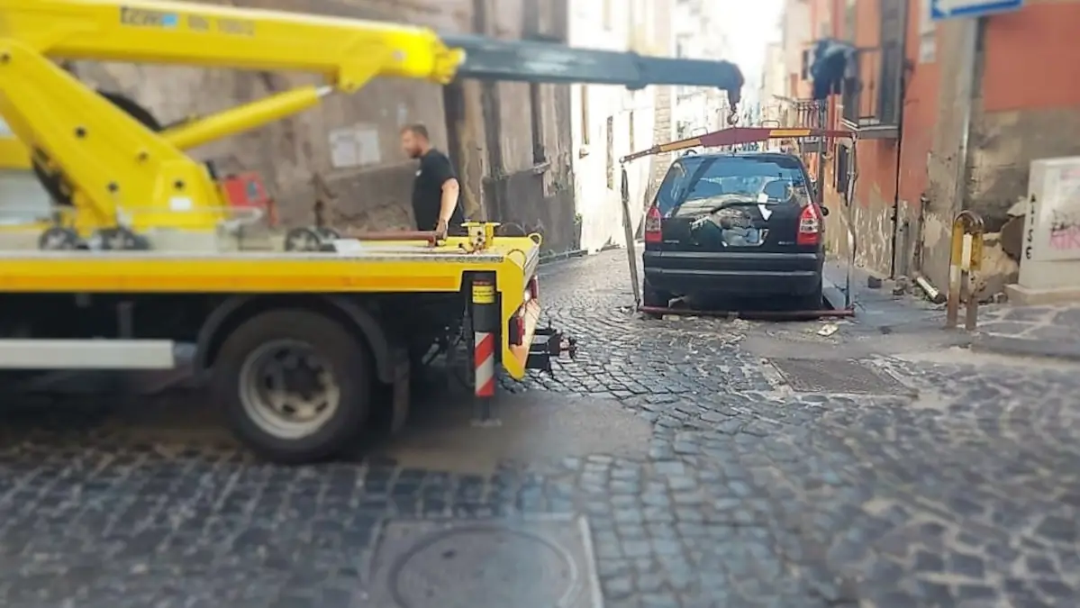 rimossi i laetti abusivi a montecalvario