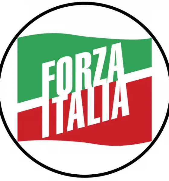 Forza Italia si sgretola