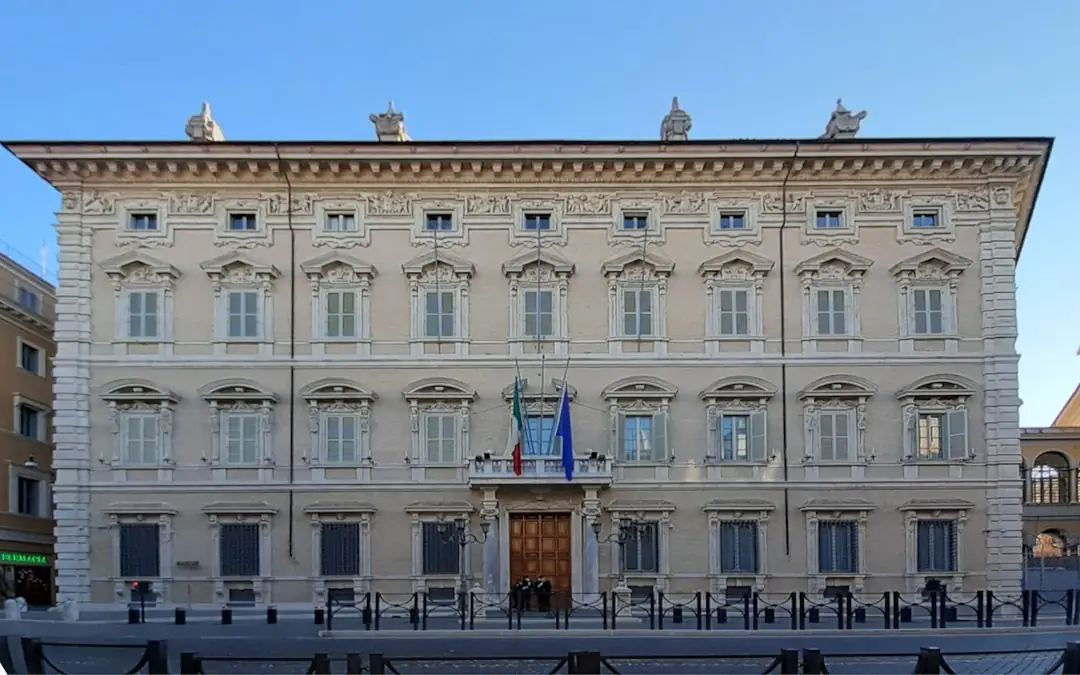 Aiuti Bis: salta il tetto