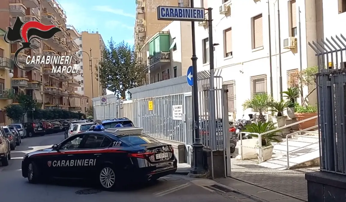 carabinieri torre annunziata