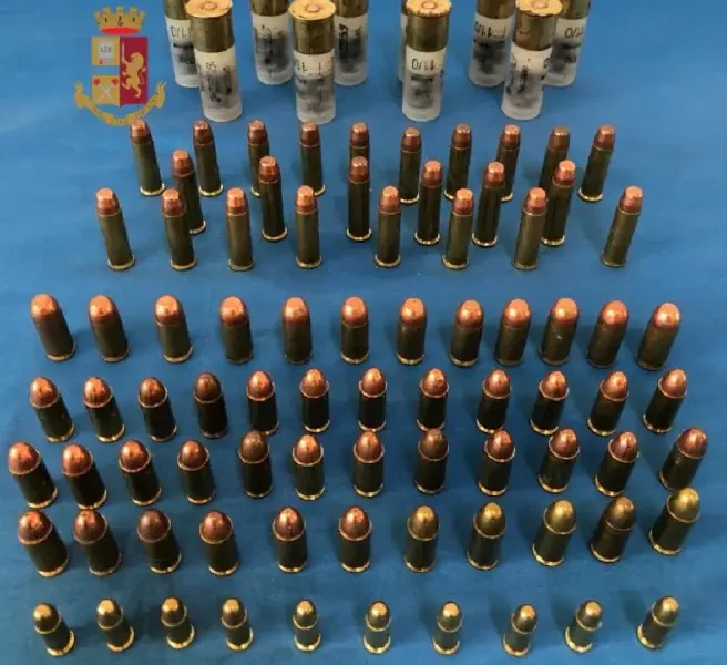 Sequestrate munizioni a Pianura