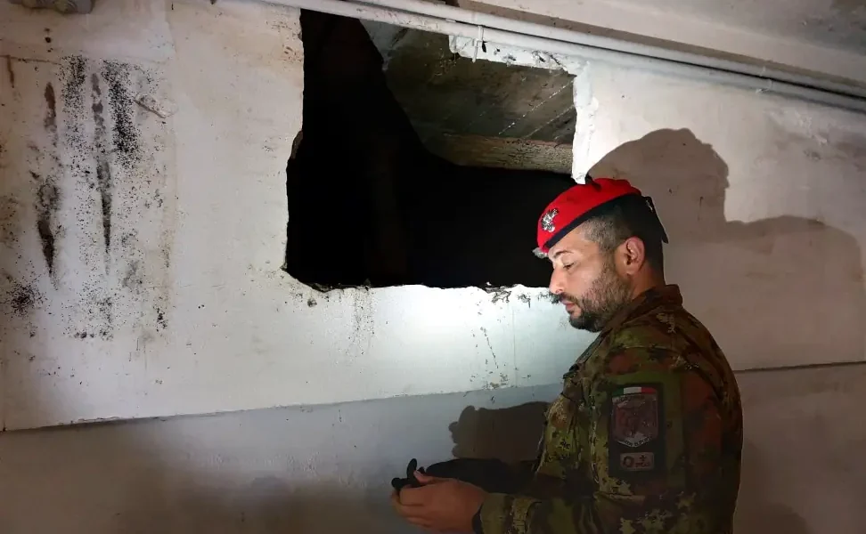 Caivano: 4 bunker per nascondere armi e droga