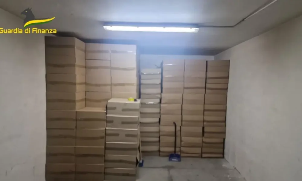 Sequestrate 3 tonnellate di sigarette