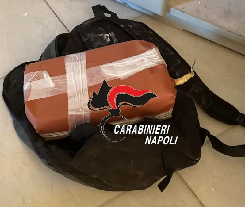 In casa una bomba