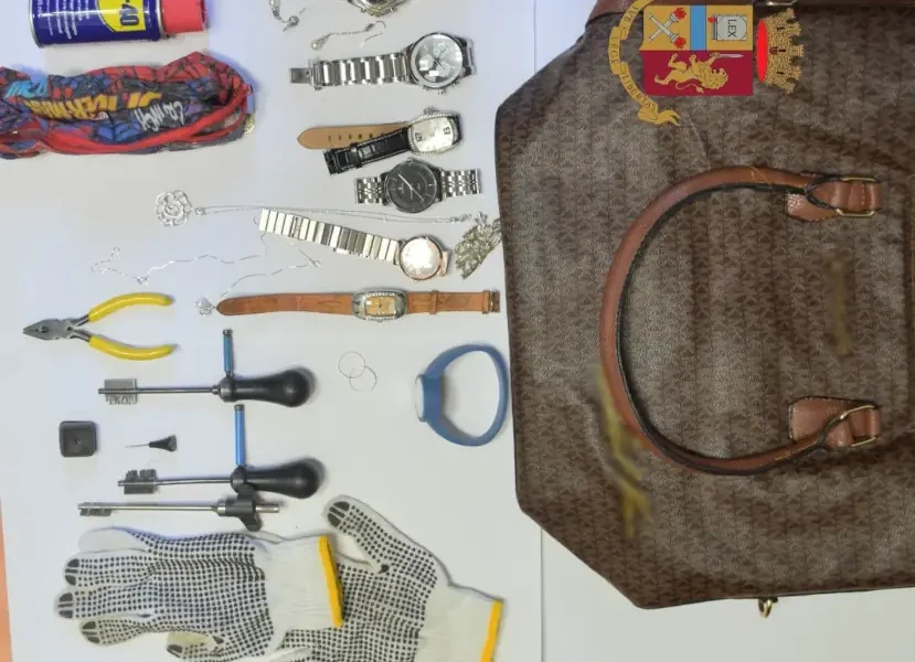Rubano in un appartamento