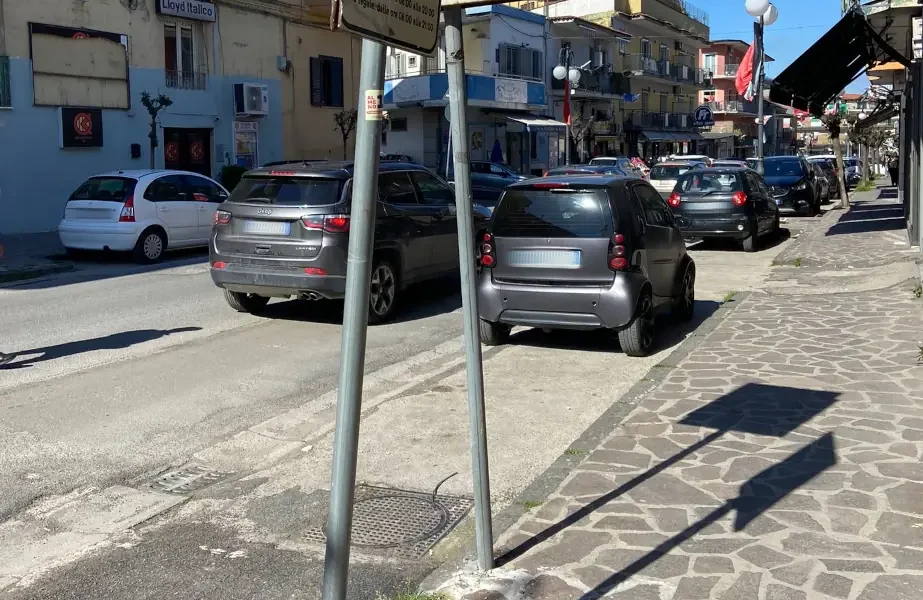 Sicurezza a Qualiano: trafugato parchimetro