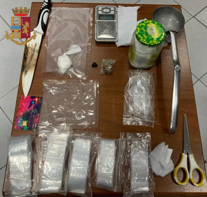 Presi tre spacciatori a Santa Lucia