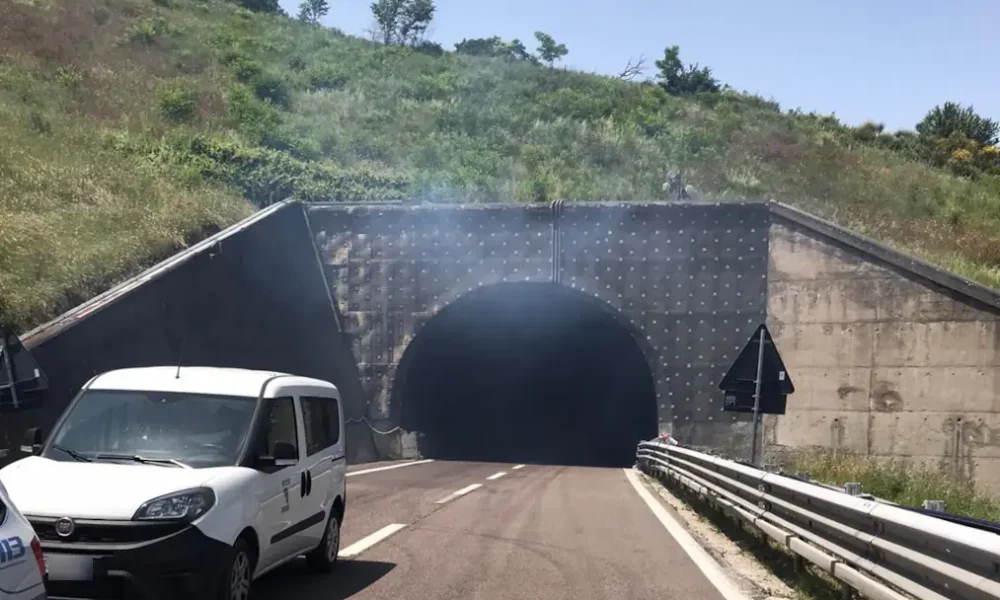 Incendio Vallesaccarda