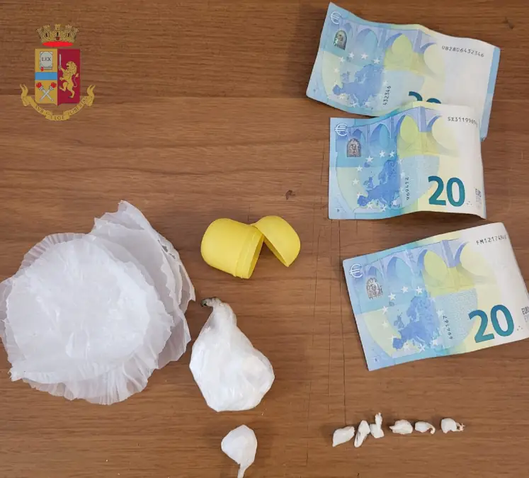 Spacciatore bloccato