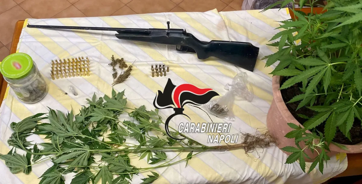 Carabinieri arrestano 30enne per armi