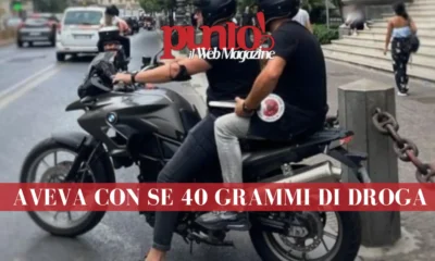 Sorpreso a cedere droga a Napoli