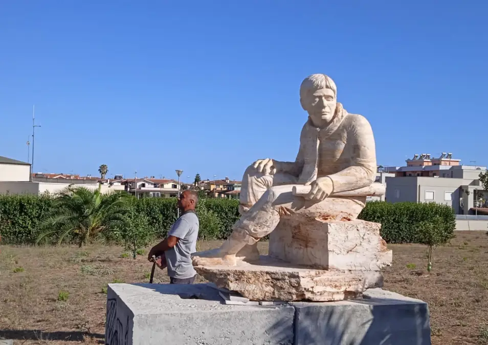 Fondazione Vassallo: Statua per Angelo