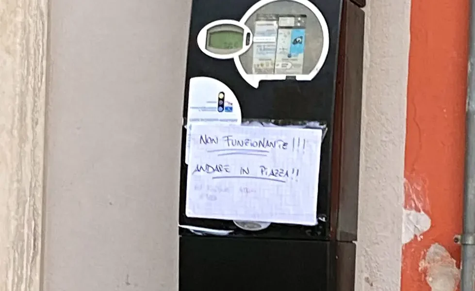 Qualiano parcometro rotto