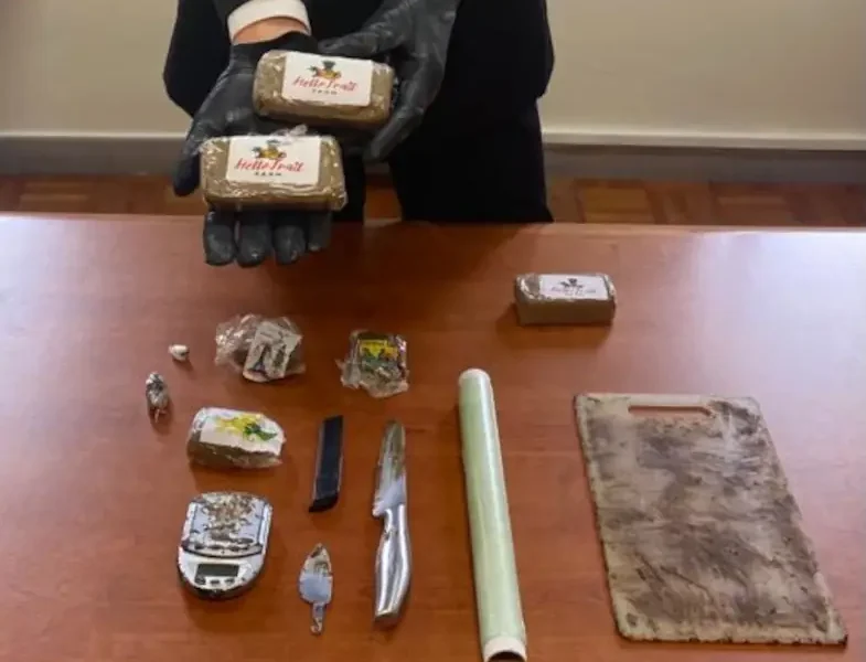 Blitz anti-droga a Torre del Greco