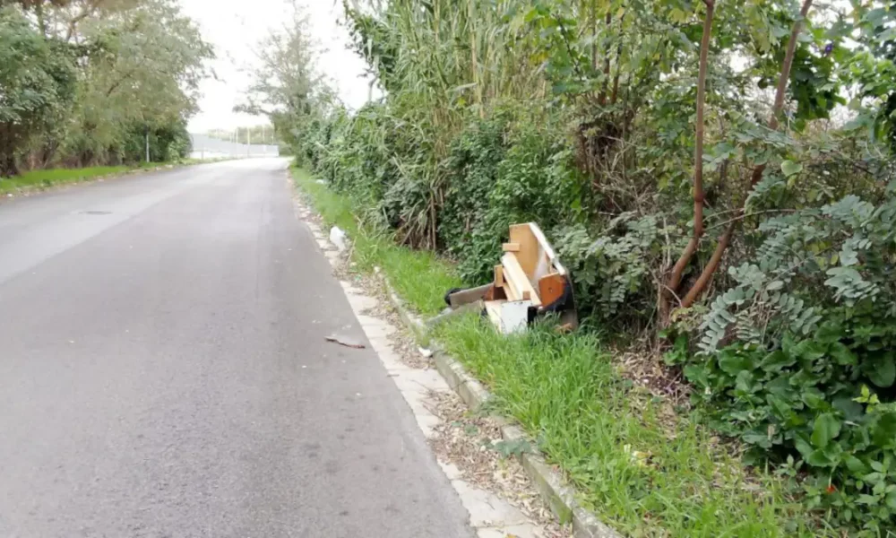 Qualiano: ancora rifiuti in via Palumbo