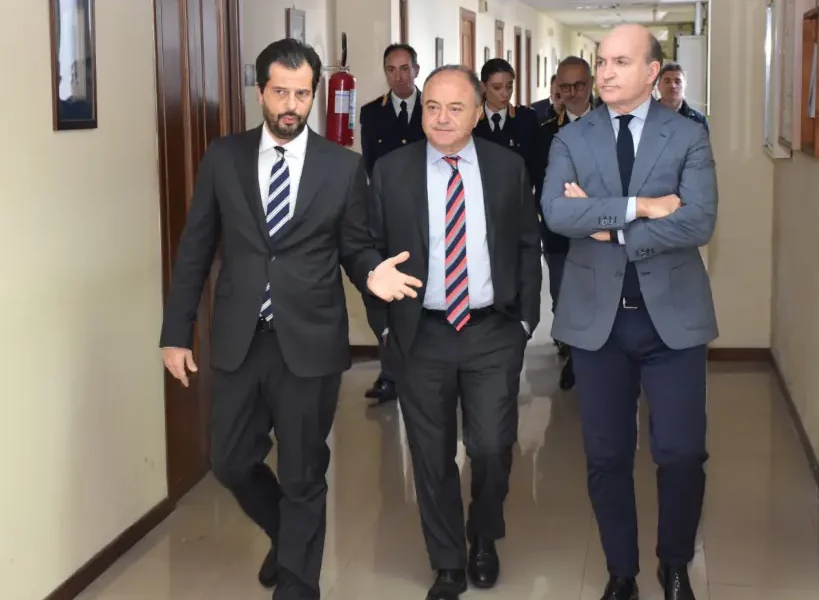 Gratteri in visita alla Questura di Napoli