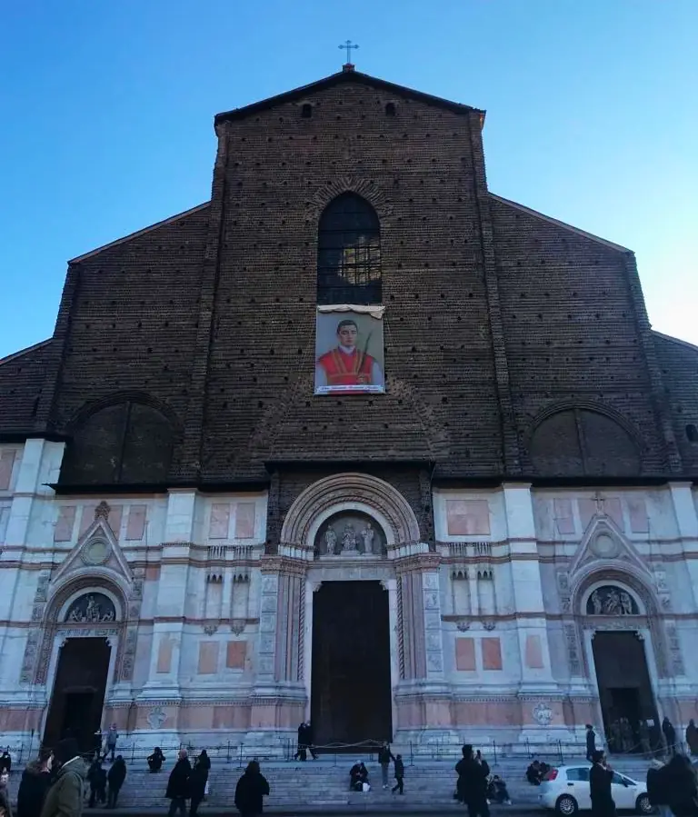 Bologna sacra