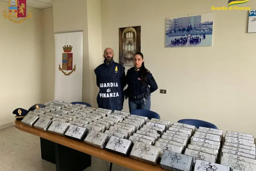 150 chili di cocaina pura trovati in una nave a Ravenna