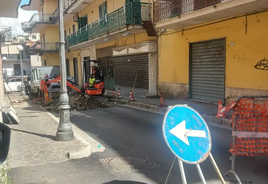 Qualiano lavori su via salomone