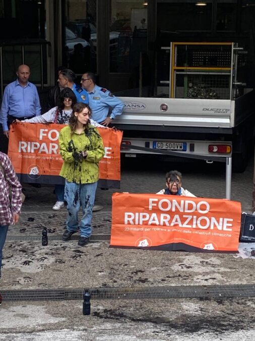 Ultima Generazione - Tribunale di Ancona