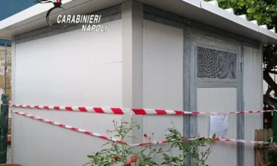 Procida - abuso edilizio