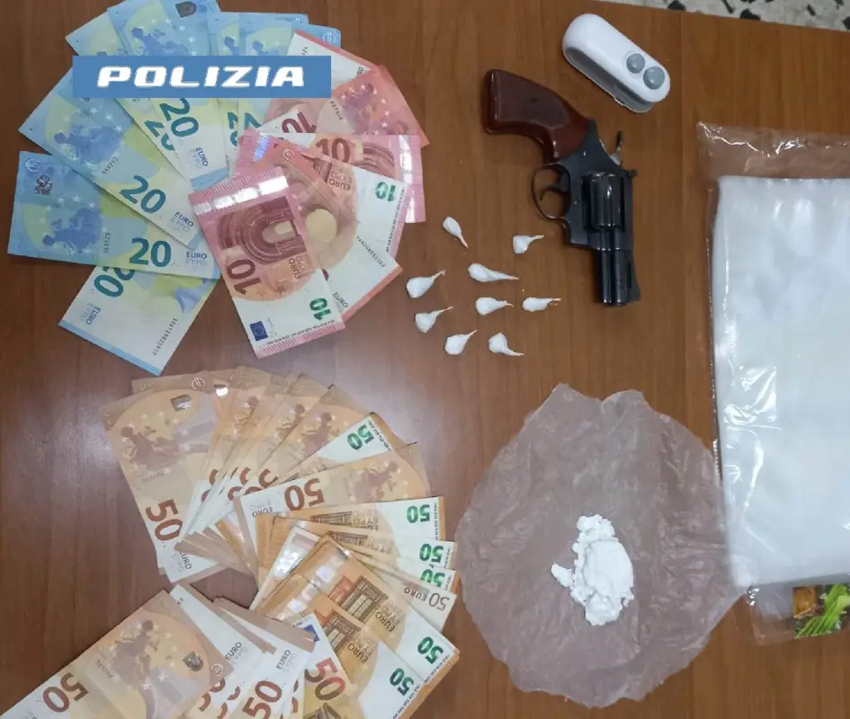 Napoli - armi droga Bagnoli