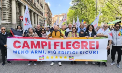 Campi flegrei a roma contro il riarmo e per chiedere misure urgenti per i terremoti