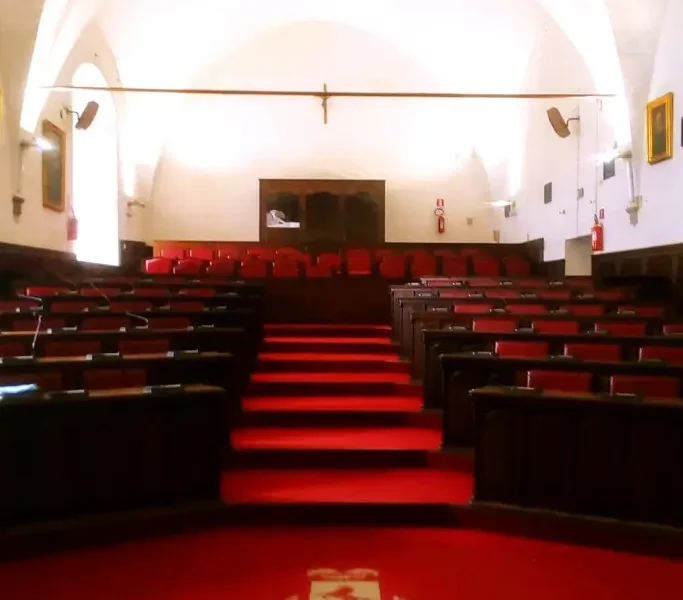 Città Metropolitana di Napoli, domani il Consiglio su scuole e strade