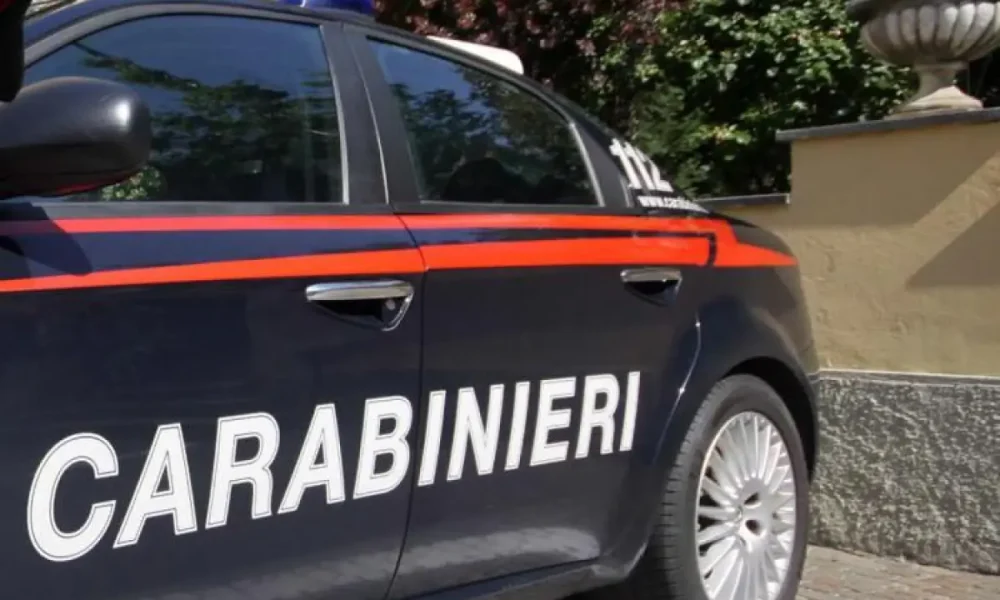 Morcone: Carabinieri denunciano 3 persone per tentato furto