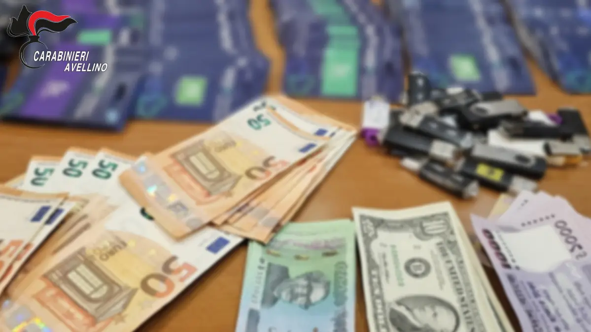 Napoli Maxi sequestro sim