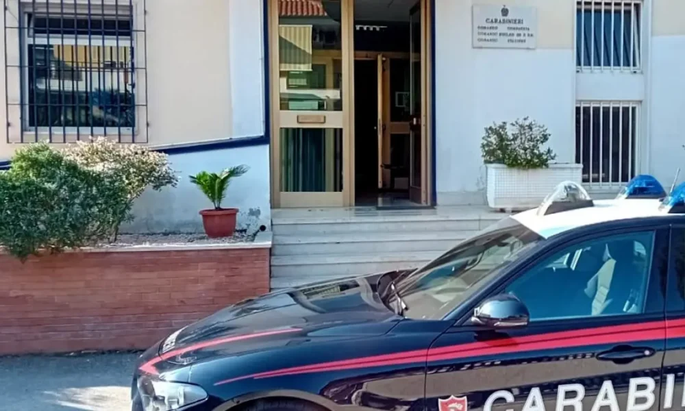 sirignano tenta di rubare ruote da auto arrestato 49enne da Puntomagazine.it sirignano tenta di rubare ruote da auto arrestato 49enne