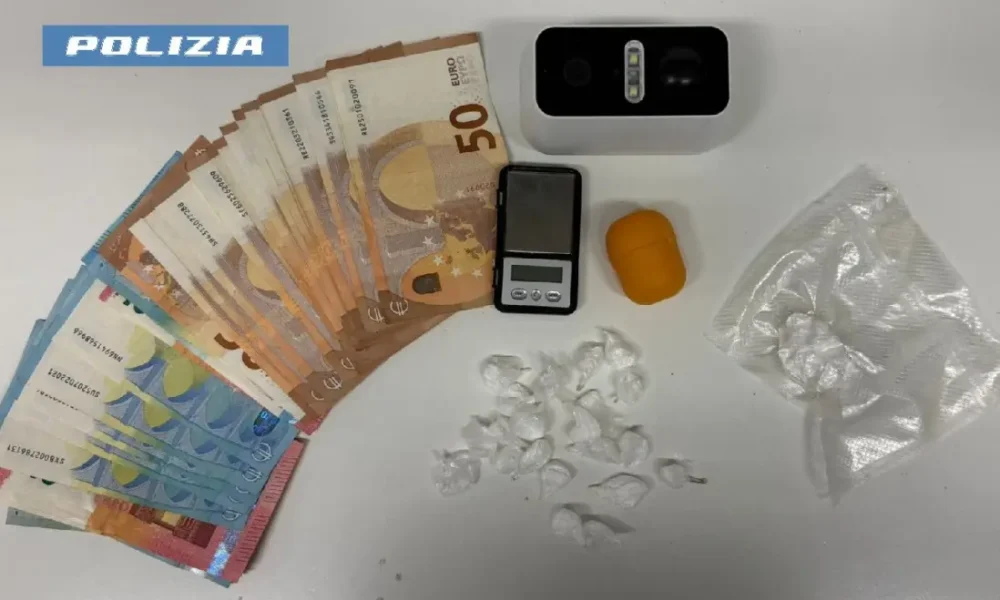 giugliano droga in casa ai domiciliari arrestato un 50enne da Puntomagazine.it giugliano droga in casa ai domiciliari arrestato un 50enne