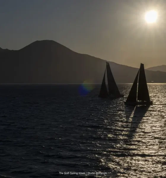 Maxi yachts a Napoli