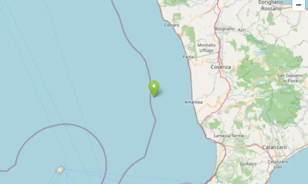 terremoto di magnitudo 61 al largo della calabria paura nel sud italia nessun danno segnalato da Puntomagazine.it terremoto di magnitudo 61 al largo della calabria paura nel sud italia nessun danno segnalato