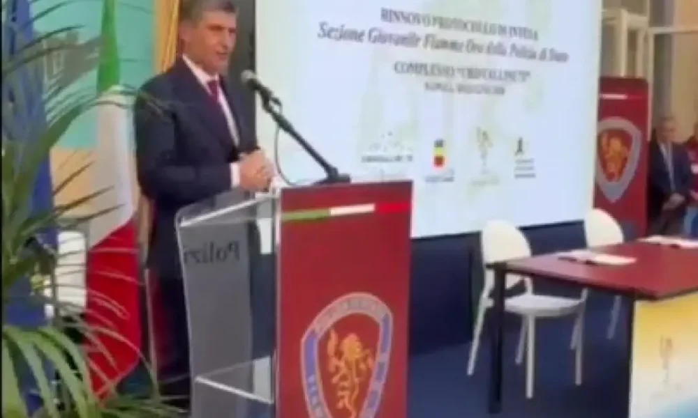 napoli rinnovato il protocollo tra polizia di stato e comune da Puntomagazine.it napoli rinnovato il protocollo tra polizia di stato e comune