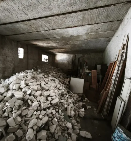 area abusiva rifiuti napoli
