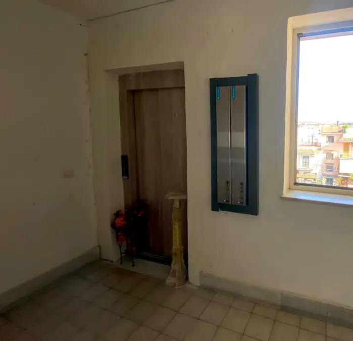 Qualiano ascensore fermo - Via Benedetto croce